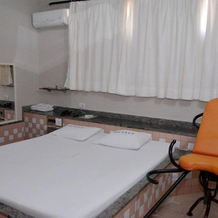 Motel Seculus Barretos Exterior photo